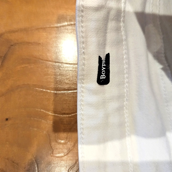 Judy Blue White Denium Boyfriend - Picture 10 of 11